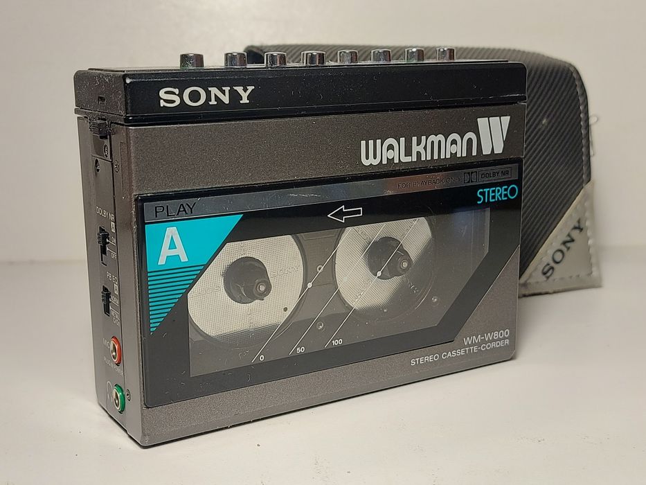 Плеер SONY WM -W 800, уникальная находка для коллекционера.