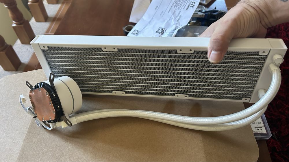 Water Cooler 360mm Branco ARGB – como novo