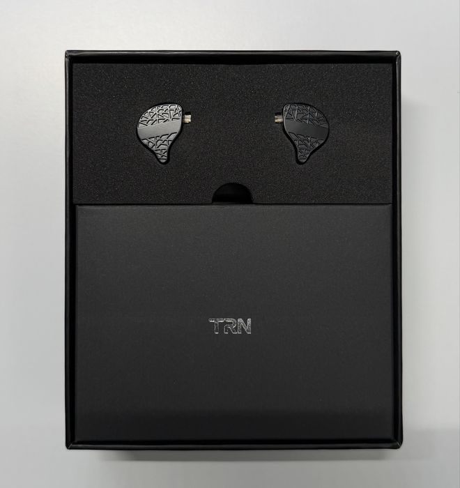 TRN Mars - Игровые IEM-Наушники с вибрационным механизмом и съёмным микрофоном