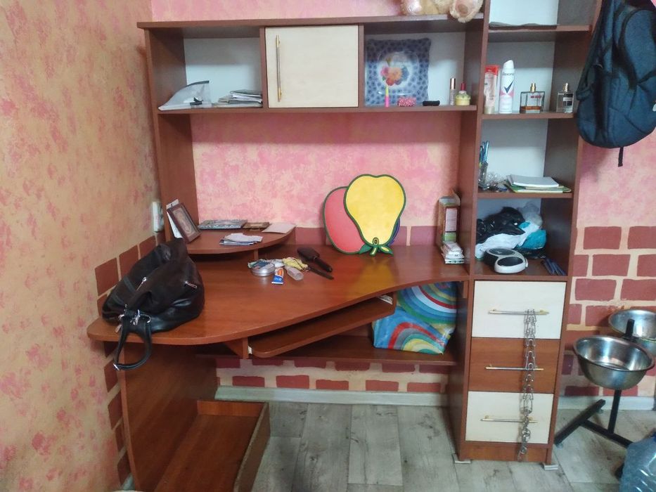 Компьютерный стол