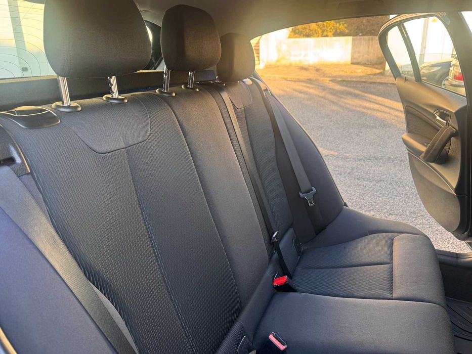 BMW Série 1 116d 2012 | Único Dono | 176k km | Pintura Nova | CarPlay | Leiria