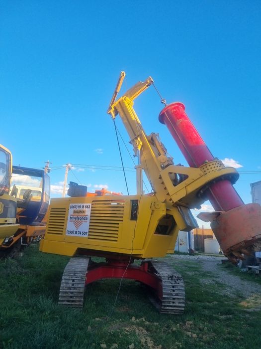 Бурова установка, буріння під сваї, Trivelsonda фундамент, буровік