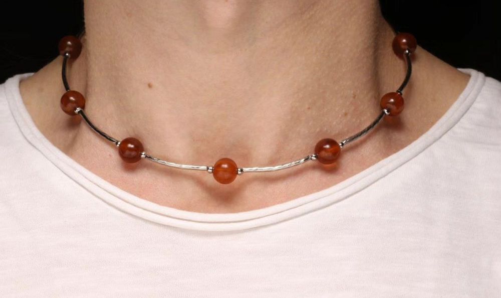 Чокер з янтаря унісекс