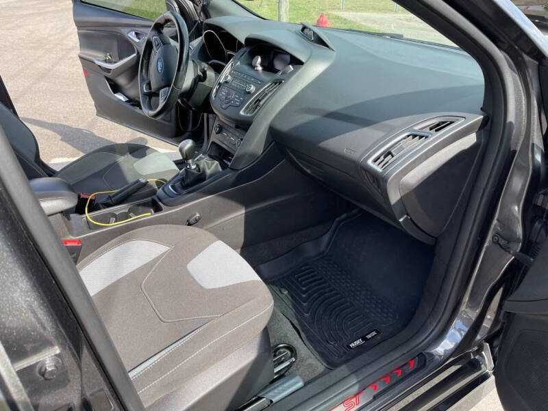 2018 Ford Focus ST