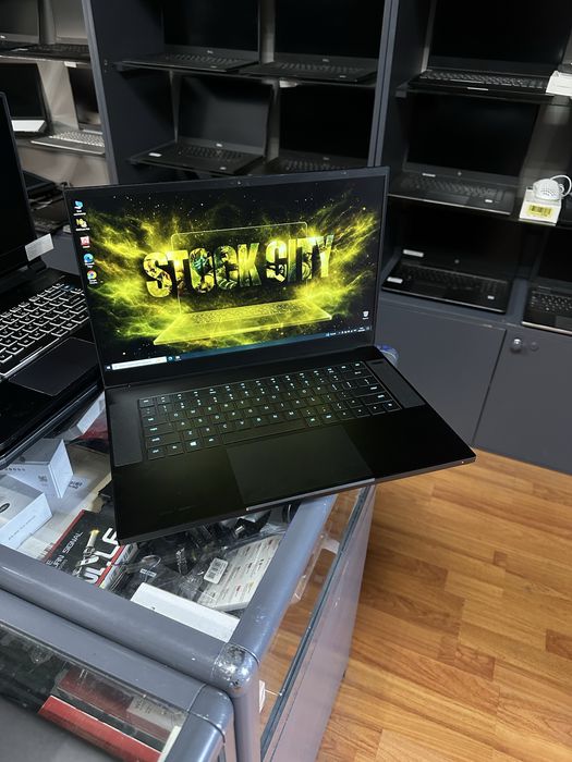 Мощный премиум ноутбук Razen Blade intel i7 nvidia 6гб.