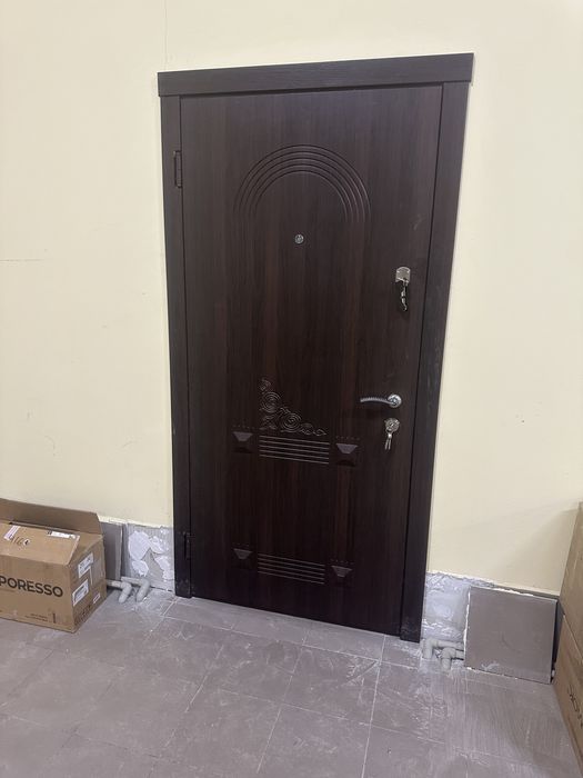 Монтаж вхідних дверей