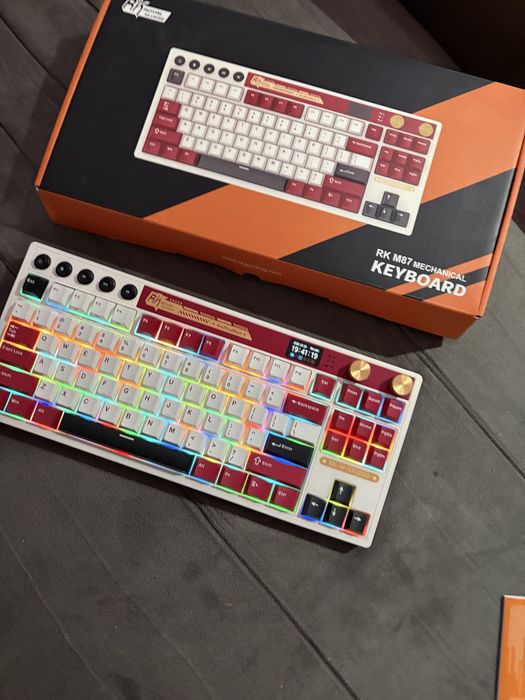 Royal Kludge M87 - Creamy Keyboard
