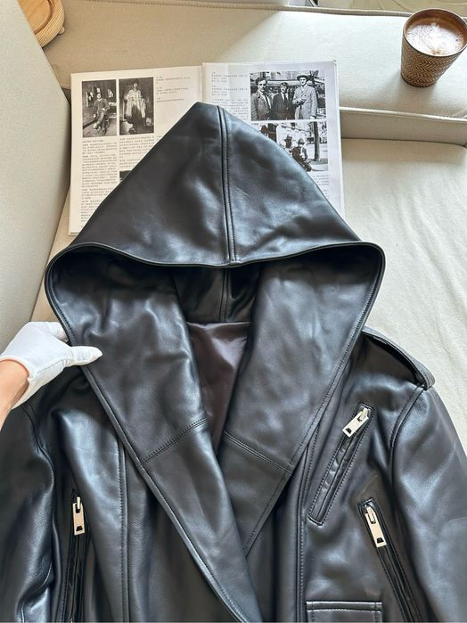 Женская кожаная куртка