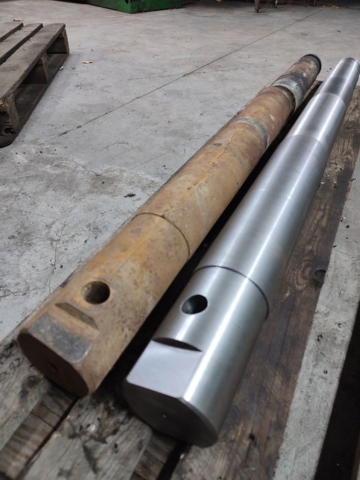 Wał, oś obrotu pługa HUARD, Kuhn, Akpil, Overum, Lemken, Kverneland