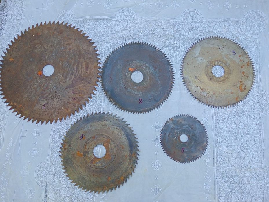 Фрезы для деревообрабатывающего станка, круглые пилы,