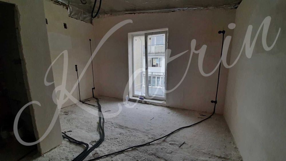 Продам 1 к квартиру клубний будинок вул. Драгоманова низ пр. Поля