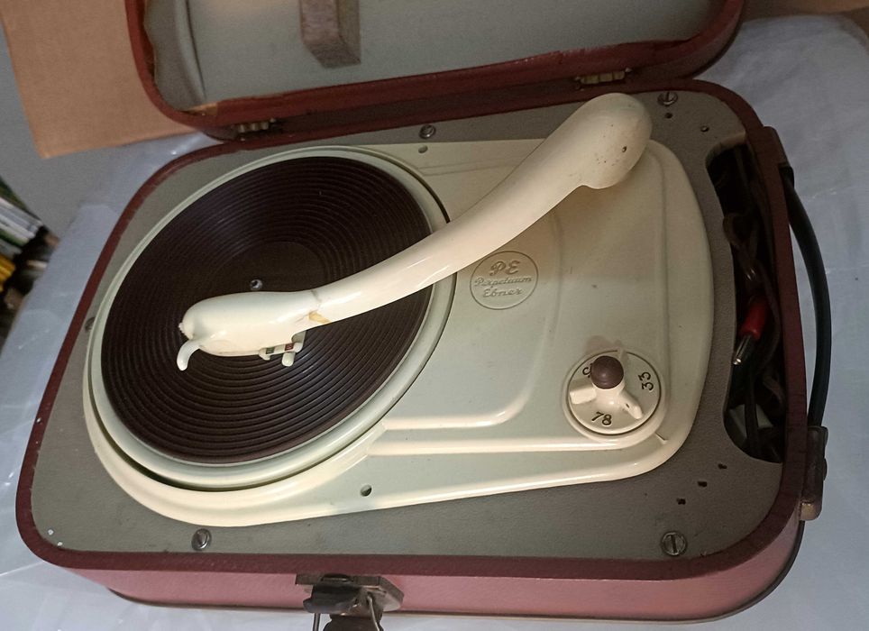 Gira Discos PE Perpetuum Ebner