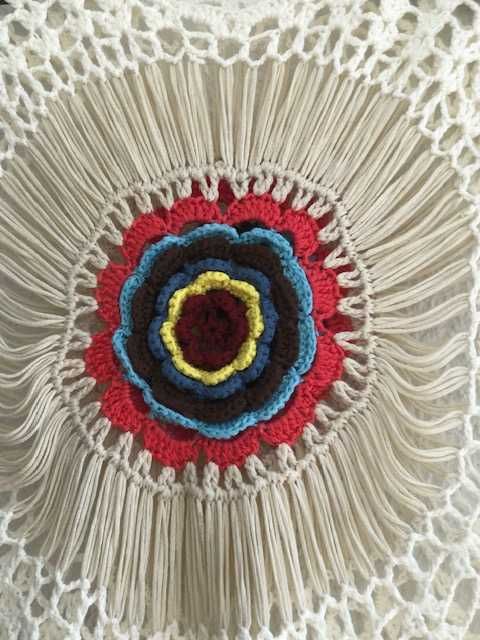 Top em crochet, sem mangas