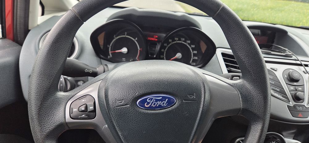 Ford Fiesta 1.4TDCI 2008r, klima 5 drzwi