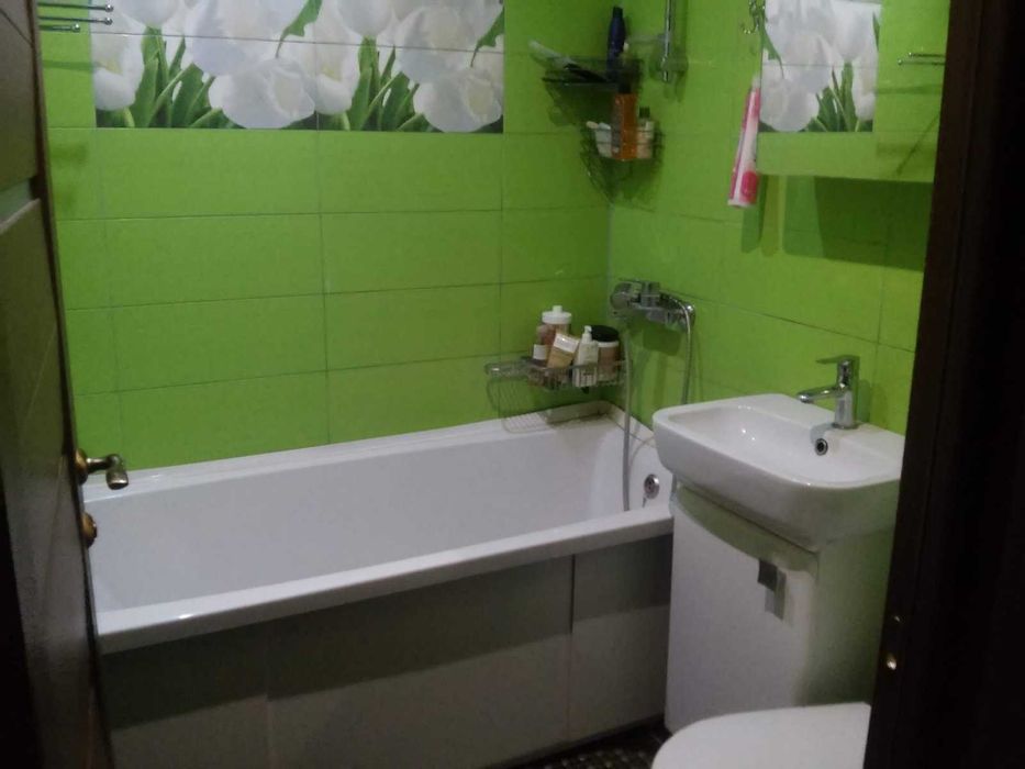 Срочно продаю будинок з усіма зручностями Ціна знижена , договорная !