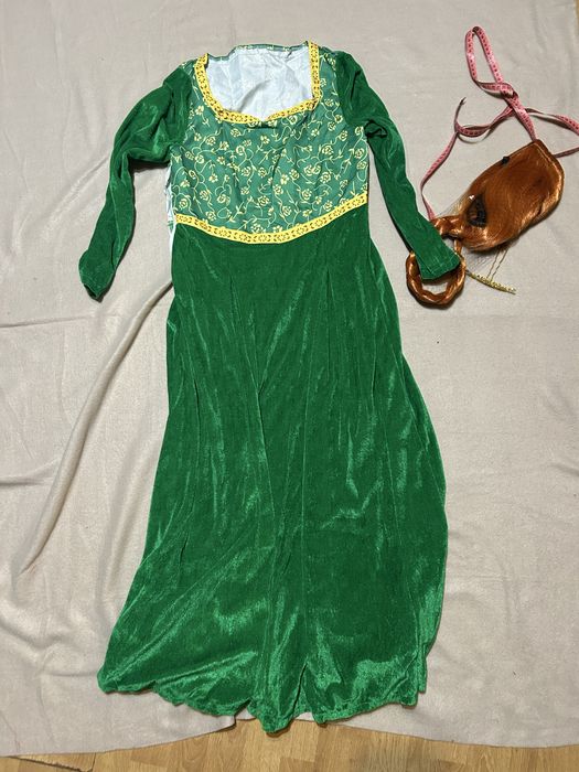 kostium fiona z peruka