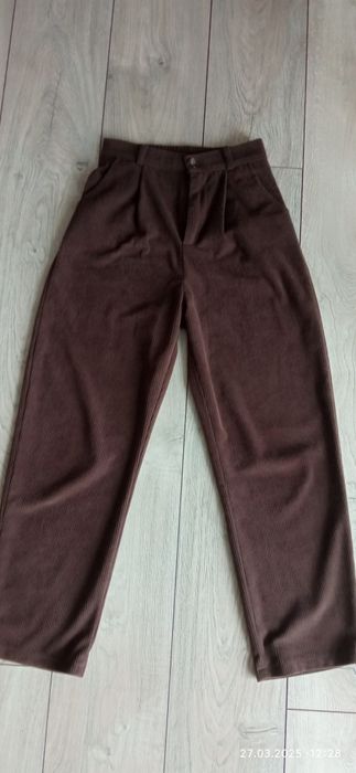 Штани жіночі в рубчик