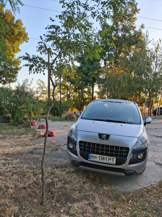 Продаю Peugeot 3008