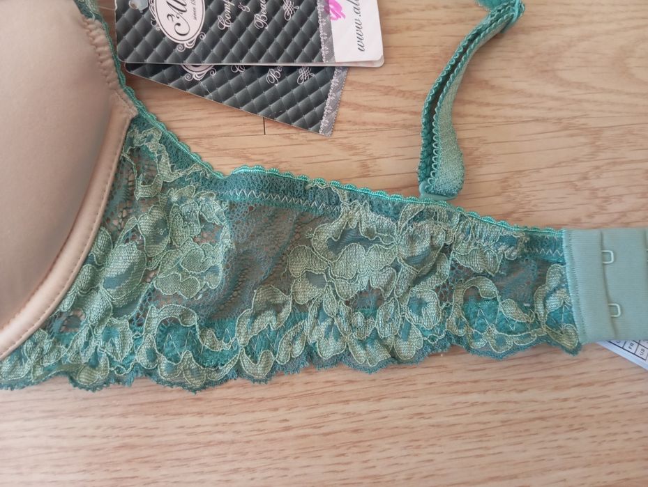 Biustonosz alles 80 C nowy