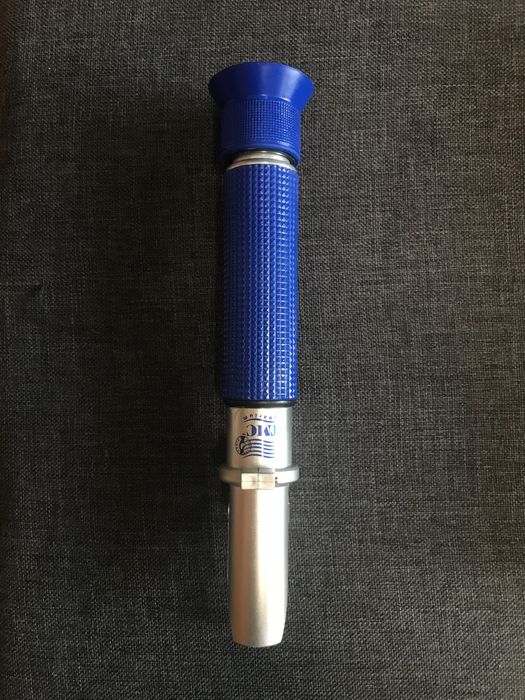 Vendo V2 Refractometer para aquários de água salgada