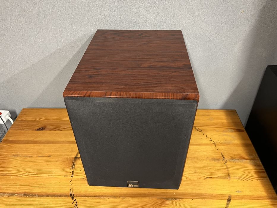 Subwoofer aktywny M-Audio W320