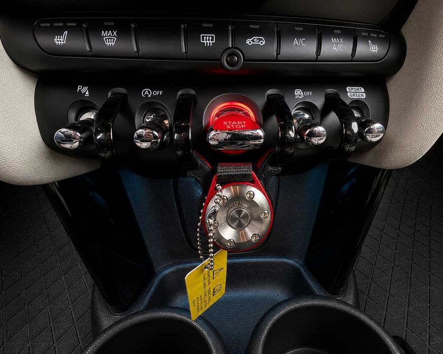 Тримач для кнопки вихлопу Mini JCW PRO EXHAUST