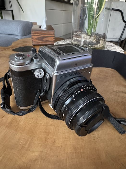 Pentacon Six TL + Biometar 80 | modyfikacja transportu filmu