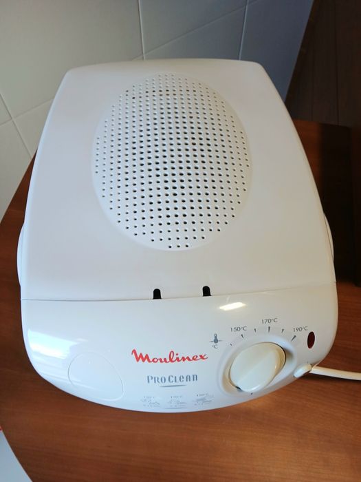 Fritadeira eléctrica Moulinex - NOVA