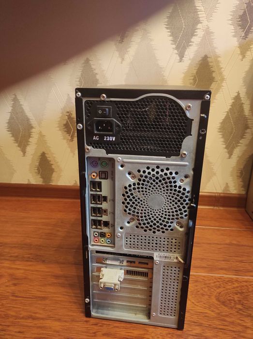 Продам компьютер  в хорошем состояний