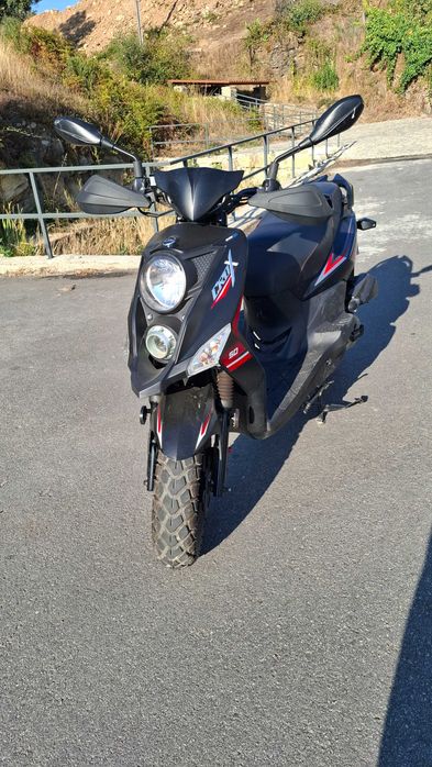 Scooter 50cc praticamente nova