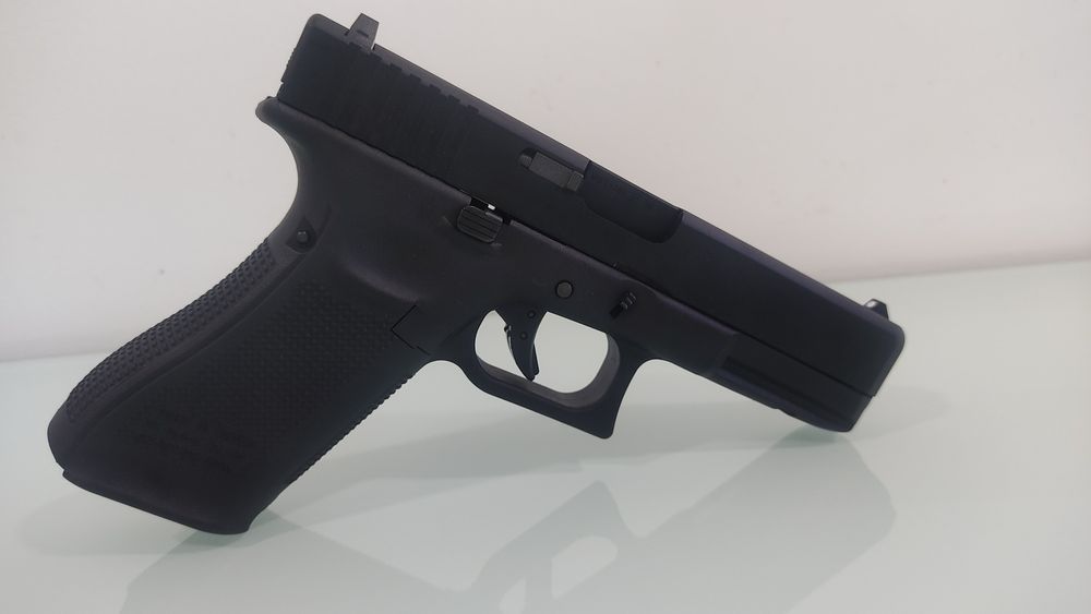 Airsoft Glock 17 Full Metal Green Gas (NOVA)