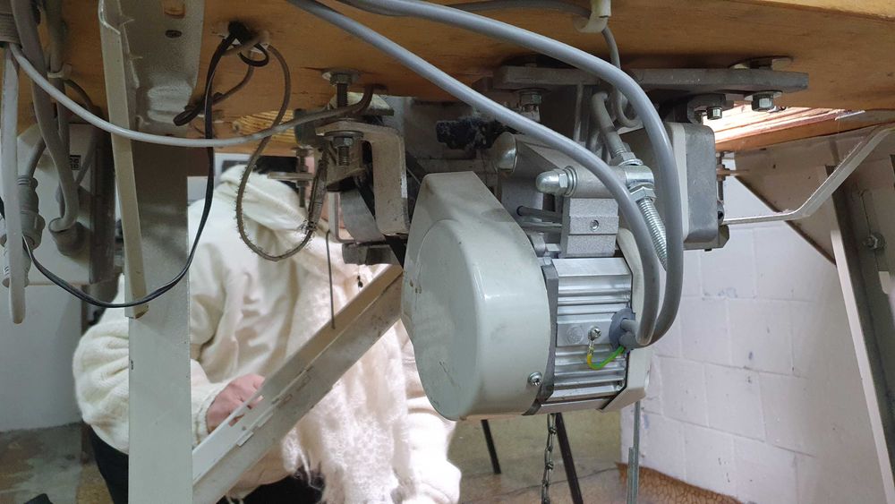 Промышленный пятиниточный оверлок Siruba 757K-516M2-35  - Б/У - ОДЕССА