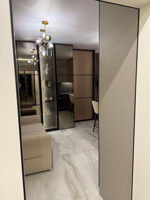 Продам квартиру в  Новій Англії з дизайнерським ремонтом