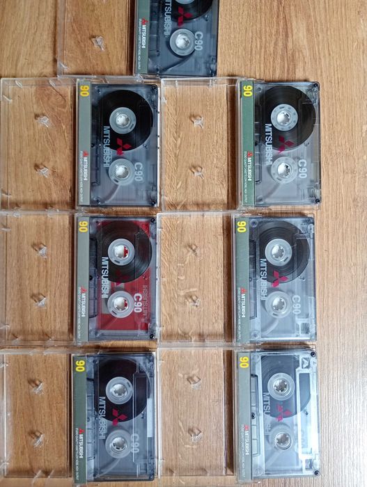 Kasety magnetofonowe- 8 sztuk c90