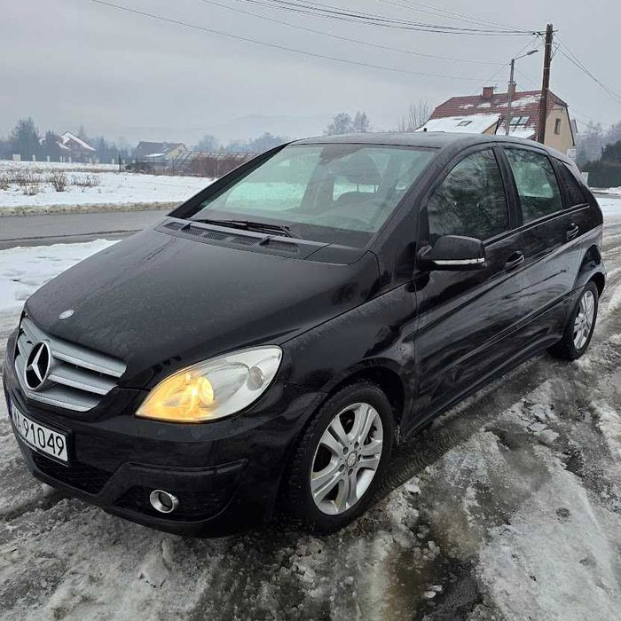 Mercedes W245 B-klasa C180