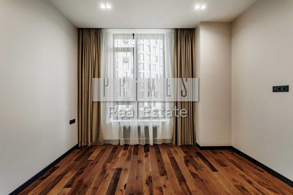 Продаж 4к квартири 125м3 ремонт TRIIINITY Василя Тютюнника 39/2 Печерськ