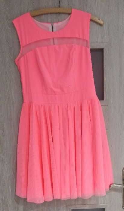 Suknie wieczorowe 4 sztuki