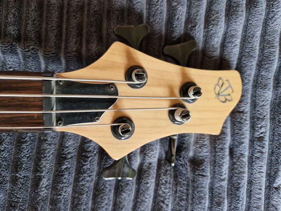 Gitara basowa Ibanez BTB 550