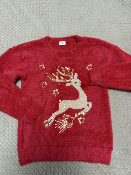 Новогодний свитер для девочки