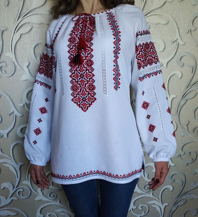 Вишиванка ручна робота. Вышиванки