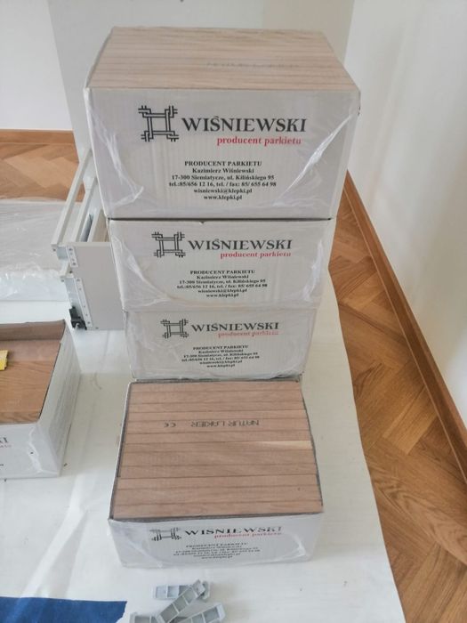 Wiśniewski parkiet lity lakierowany klasa natur dąb 16x70x350