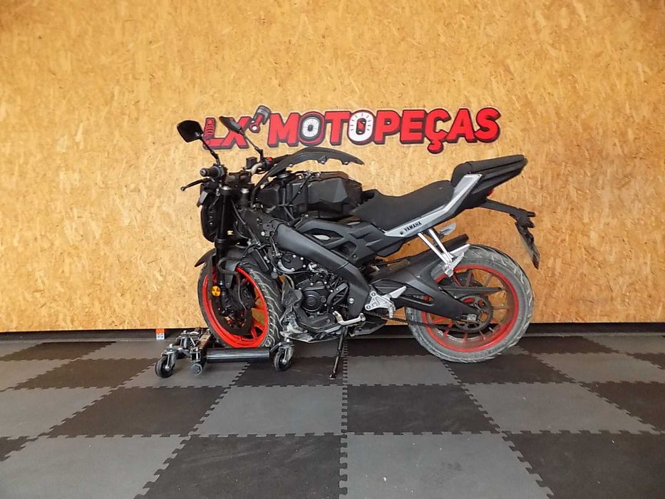 Yamaha MT 125 para peças