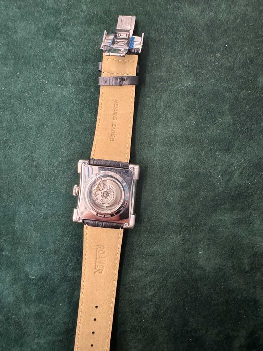 Новые  часы  ROAMER 101.551