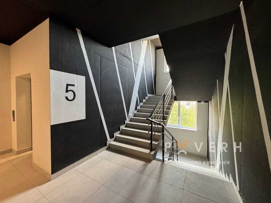 Продаж великої 1 км квартири в готовому будинку ЖК Привокзальний