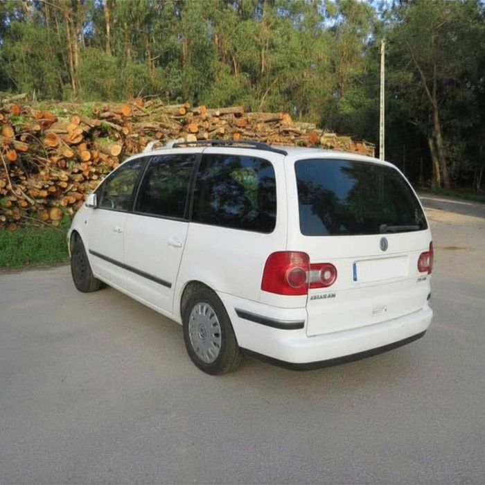 Volkswagen Sharan 2.0TDI de 2006 - Peças Usadas