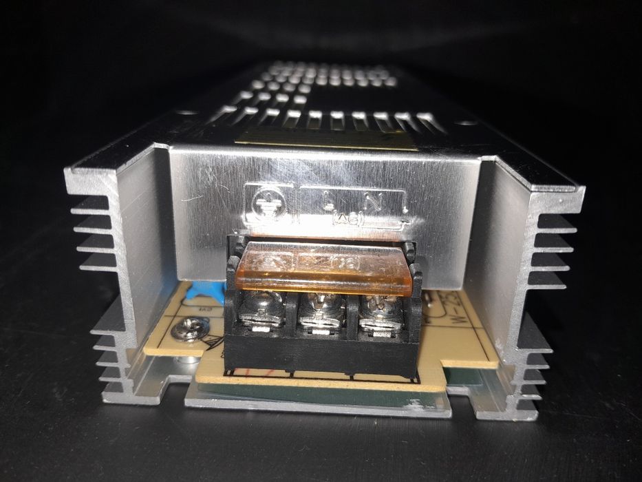 Блок живлення 12V 16.7A 200W