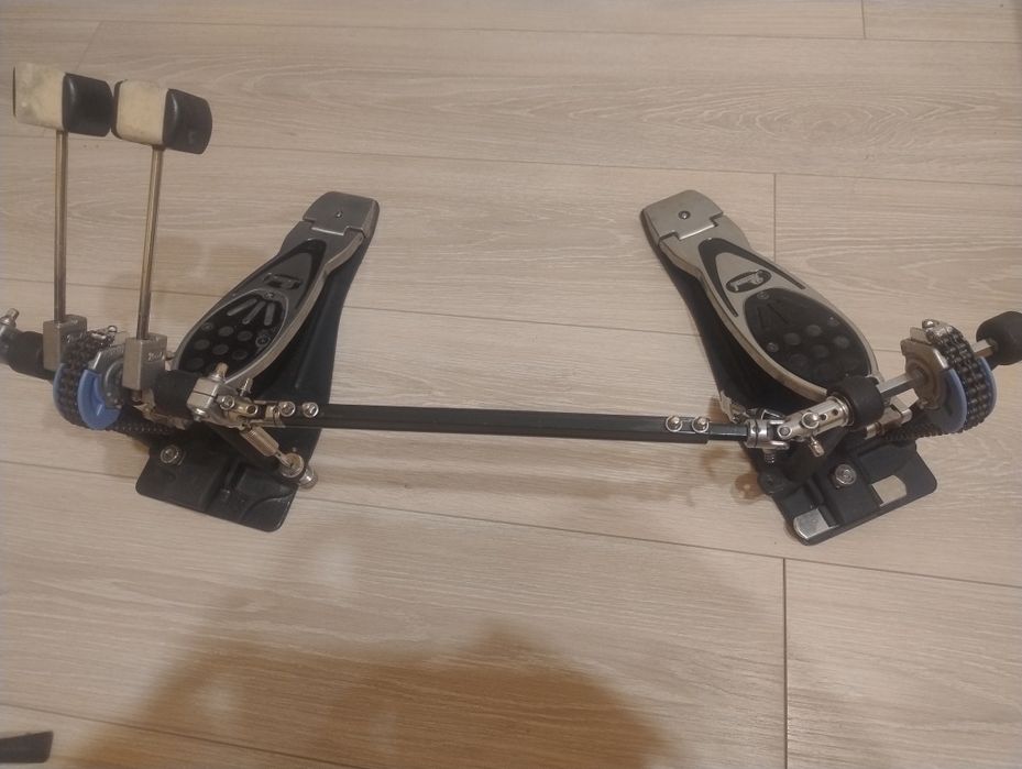 Pearl Twin - podwójna stopa Eliminator P2002C