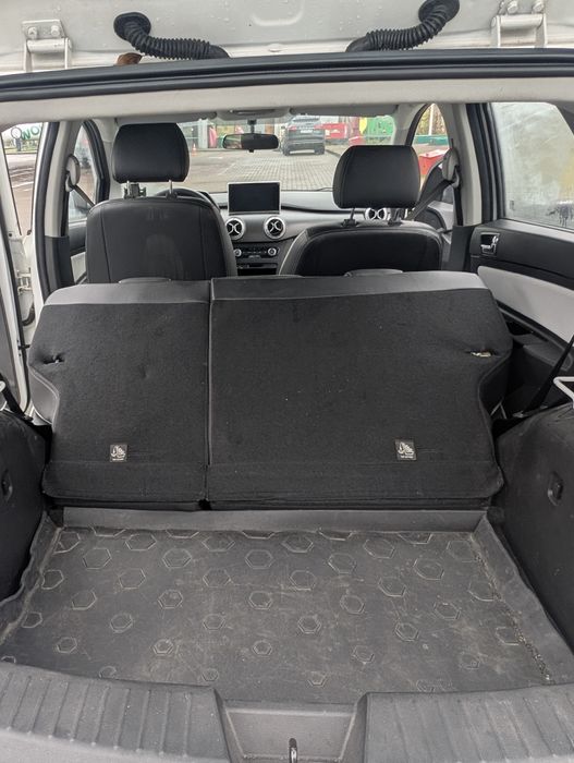 Заголовок: BAIC EC5 2019 — Надійний електро-кросовер: 400 км на одному