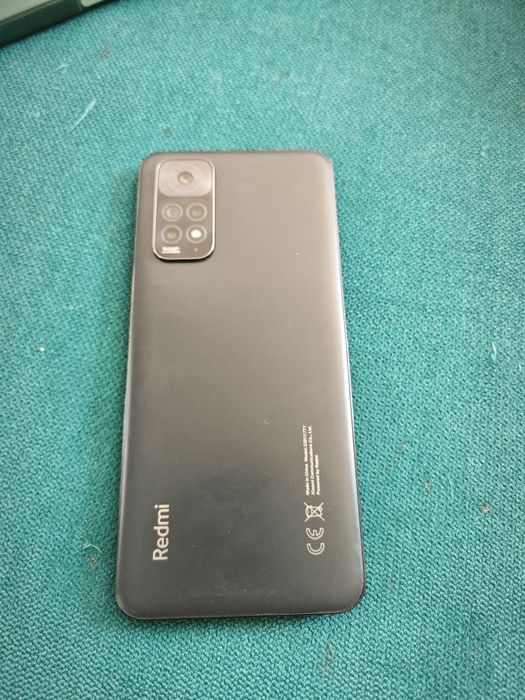 Xiaomi Redmi Note 11 + extras