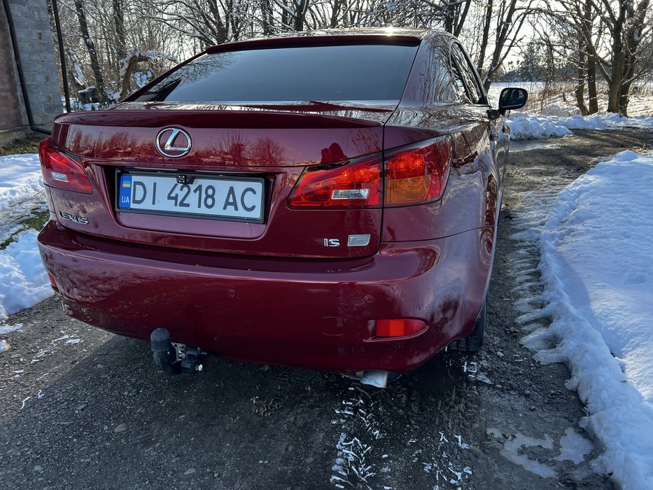 Продається Лексус Is 220d